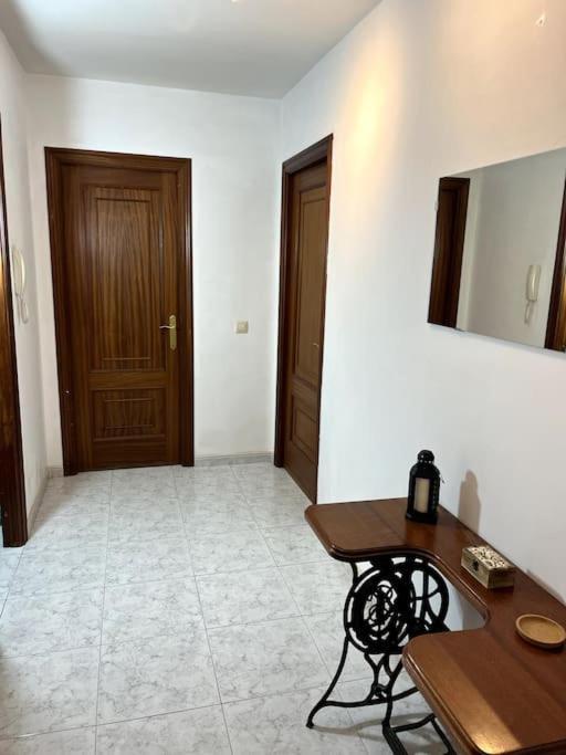 El Apartamento De Ordes Ordenes Ngoại thất bức ảnh